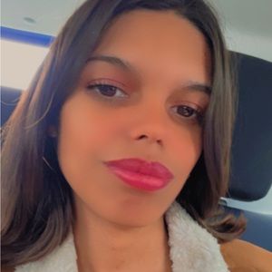 Meet your Posher, Joelys